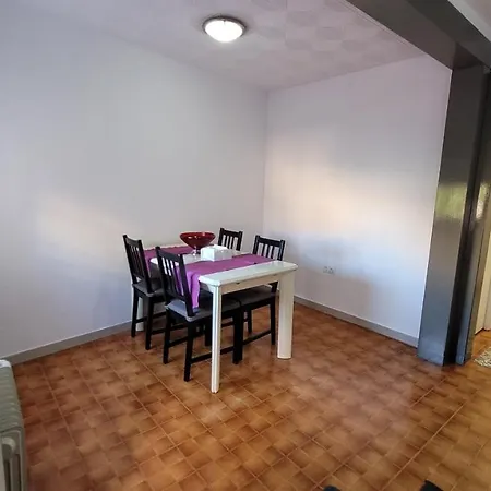B O D Collblanc Apartamento